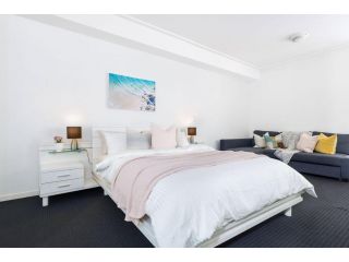 A Modern & Cozy Studio for 6 Next to Darling Harbour Apartment, Sydney - 4
