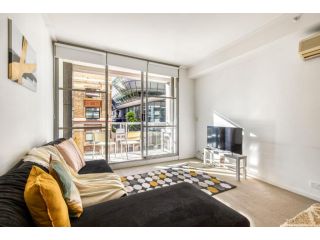 A Modern & Spacious Studio Next to Darling Harbour Apartment, Sydney - 5