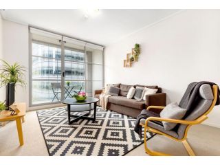 A Spacious & Modern CBD Studio Next to Darling Harbour Apartment, Sydney - 2