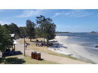 A Stay In Paradise Guest house, Gold Coast - 4