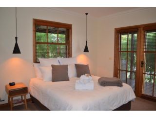 Stone Creek Cottage Villa, Victoria - 5