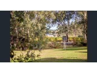 A Vintner's Luck - The Snug Bed and breakfast, South Australia - 2
