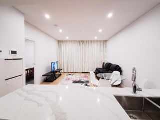 Gordon Modern 1 bed room apartment-free parking Apartment, Sydney - 5