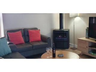 Abalone Guest Accommodation Guest house, Lakes Entrance - 3