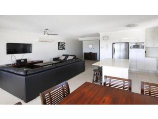 Amalfi Unit 11, - Above All Else - 50 King Street Apartment, Caloundra - 5