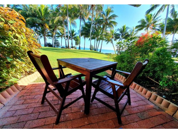 Dolphin Heads Absolute Beachfront - Self Managed Unit - Whitsunday Getaway! Apartment, Queensland - imaginea 9