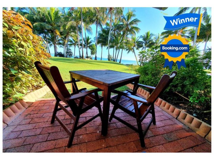 Dolphin Heads Absolute Beachfront - Self Managed Unit - Whitsunday Getaway! Apartment, Queensland - imaginea 3