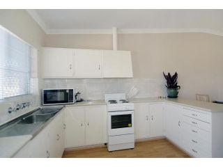 Acacia Holiday & Business Stay Apartment, Perth - 4