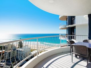 Acapulco 2 Bedroom Ocean View Surfers Paradise Apartment, Gold Coast - 2