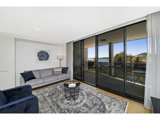 Accommodate Canberra - Northshore Apartment, Kingston - 3
