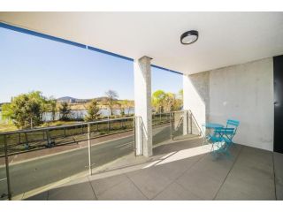 Accommodate Canberra - Northshore Apartment, Kingston - 5