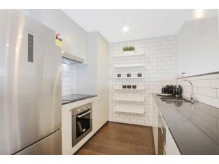 Accommodate Canberra - The Prince Apartment, Canberra - 2