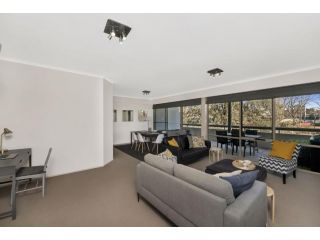 Accommodate Canberra - The Summit Apartment, Kingston - 2