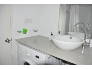 Accommodation Sydney City Centre - Hyde Park Plaza 3 bedroom 1 bathroom Apartment Apartment, Sydney - 5