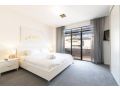 ADE001 Spacious 3BR Townhouse Great City Location Guest house, Adelaide - thumb 14