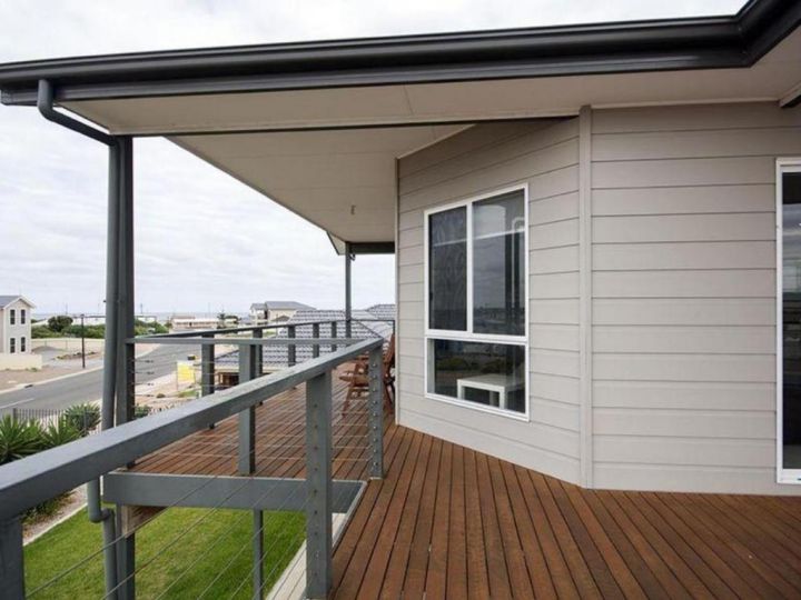 Agape Holiday Home with Pool table and Free Wifi Guest house, Wallaroo - imaginea 8