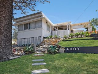 Ahoy Cottage Guest house, Point Lookout - 2