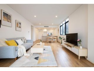 Aircabin / Ryde / Lovely Amazing 2 Bed 2 Bath APT NRY016 Apartment, Sydney - 2
