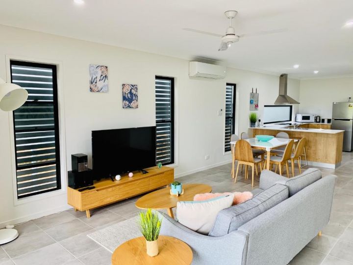 AIRLIE BEACH Delight. Hop, skip jump to everything Guest house, Cannonvale - imaginea 2