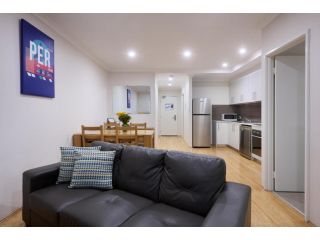 Airport Apartments by Vetroblu Aparthotel, Perth - 5