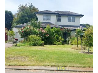 Airport HomeStay Guest house, Perth - 2