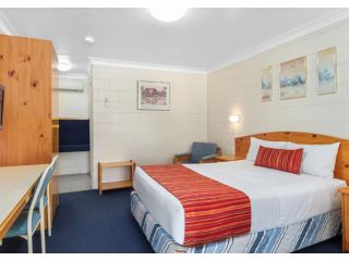 Econo Lodge Alabaster - Cowra Hotel, Cowra - 3