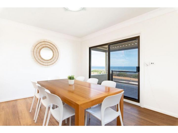 ALD001 Gorgeous Family Home with Waterfront Views and Backyard Guest house, Aldinga Beach - imaginea 17