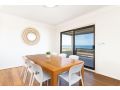 ALD001 Gorgeous Family Home with Waterfront Views and Backyard Guest house, Aldinga Beach - thumb 17