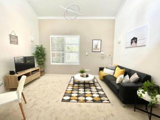 ALEXA - 2BR Apartment, Heart of Crows Nest Apartment, Sydney - 2