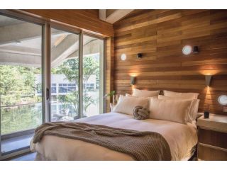 Alkira Award Winning Luxury Beachfront Rainforest Holiday House Apartment, Cape Tribulation - 1