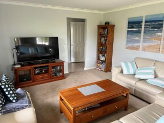ALL YOU NEED FOR THE HOLIDAYS Guest house, Inverloch - 3
