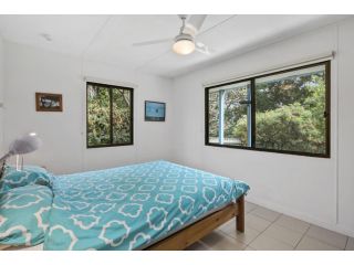 Allamanda Cottage Guest house, Point Lookout - 1