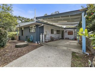 Allamanda Cottage Guest house, Point Lookout - 2