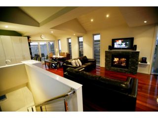 Aloha Beachfront Port Fairy Guest house, Port Fairy - 4