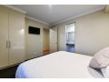 Aloha Central Luxury Apartments Apartment, Mount Gambier - thumb 7