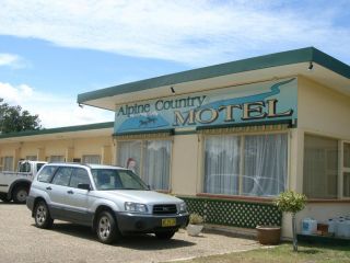 Alpine Country Motel Hotel, Cooma - 2