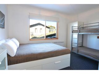 Alpine Haven 5 Apartment, Mount Hotham - 3