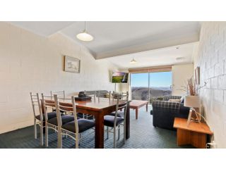 Alpine Heights 10 Apartment, Mount Hotham - 2