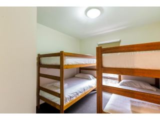 Alpine Woodsmoke Apartments Aparthotel, Falls Creek - 5