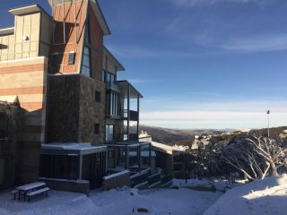 Alto 203 Mt Buller by Alpine Holiday Rentals Apartment, Mount Buller - 1