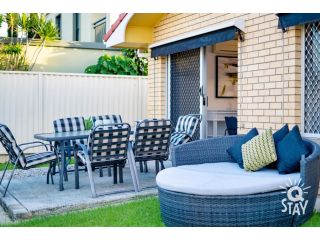 3 Bedroom Dream Villa in Surfers Paradise Guest house, Gold Coast - 2