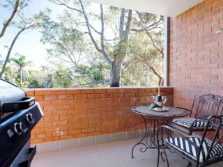 Amanda Court 2/1 Weatherly Cl - Renovated unit with aircon, wifi and Close to the beach Apartment, Nelson Bay - 2