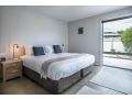 Amaroo 1 - Freycinet Holiday Houses Apartment, Coles Bay - thumb 15