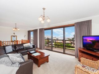 AMBIENCE BY THE SEA Guest house, Port Fairy - 5