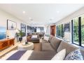 'Ambience on the Waterfront', 14 Danalene Pd - Prestige waterfront property Guest house, Corlette - thumb 5