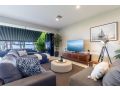 'Ambience on the Waterfront', 14 Danalene Pd - Prestige waterfront property Guest house, Corlette - thumb 6