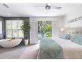 'Ambience on the Waterfront', 14 Danalene Pd - Prestige waterfront property Guest house, Corlette - thumb 9