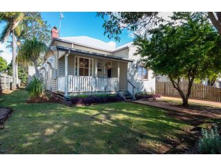 Ambiente Cottage - Pet and Family Friendly Guest house, Toowoomba - 1
