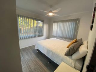 Andergrove Home with Leafy View, Wi-fi & Netflix Guest house, Queensland - 3