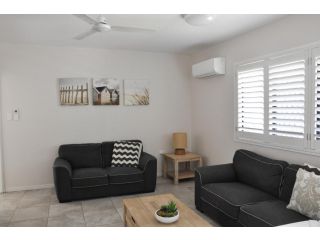 Angelwaters Apartment, Townsville - 4